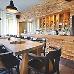 Restaurace A Hrebikarna Pensionat