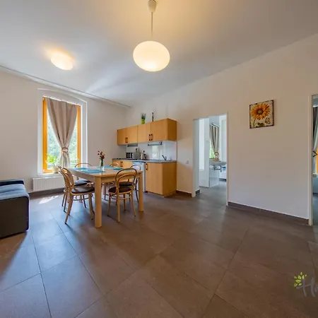 Restaurace A Hrebikarna 3* Chomutov