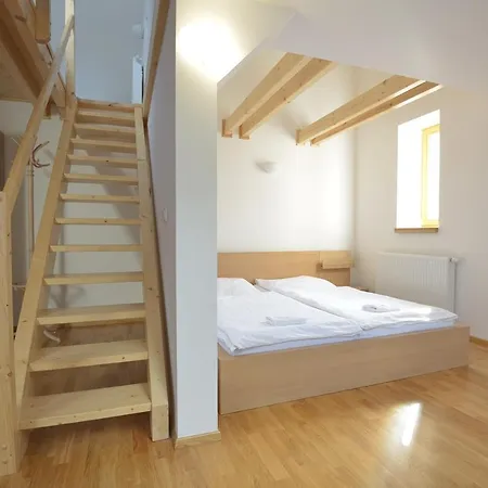 Restaurace A Hrebikarna Guest house