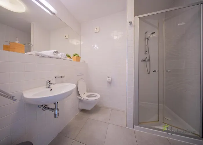 Restaurace A Hřebíkárna Affittacamere Chomutov