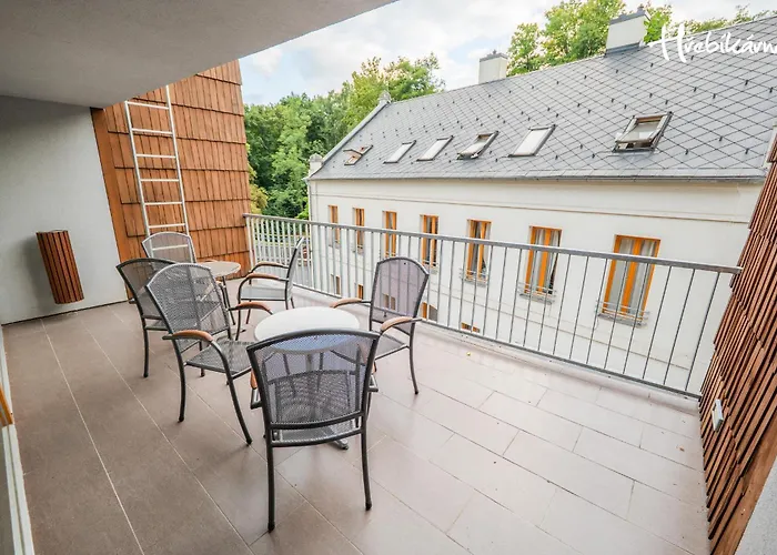 Restaurace A Hřebíkárna Affittacamere